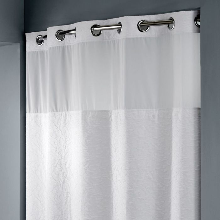 Shower Curtains & Accessories